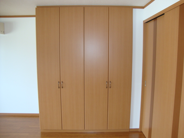 プリーマ泉の森 リビング収納