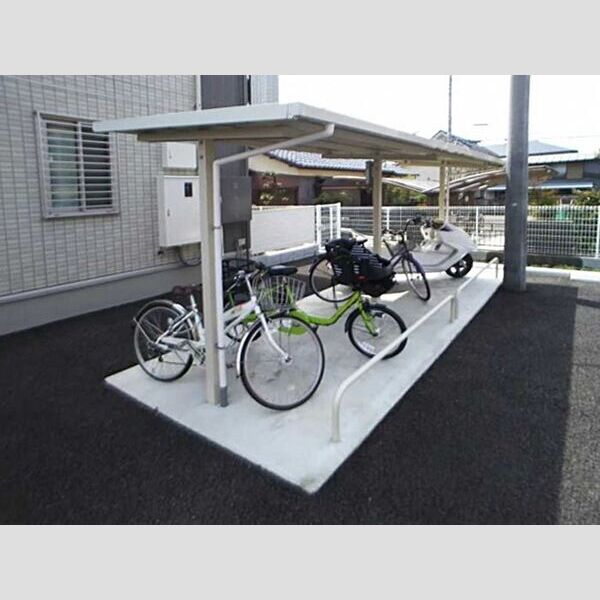 スカイヒル 駐輪場