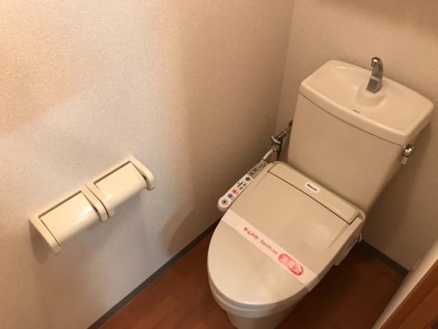 フルール・ド・スリジェ シャワー付トイレ