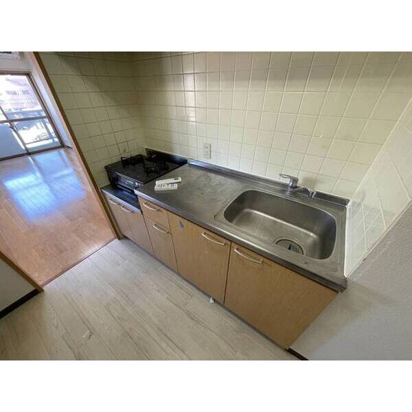 サル・ドュ・セジュール0601号室 キッチン