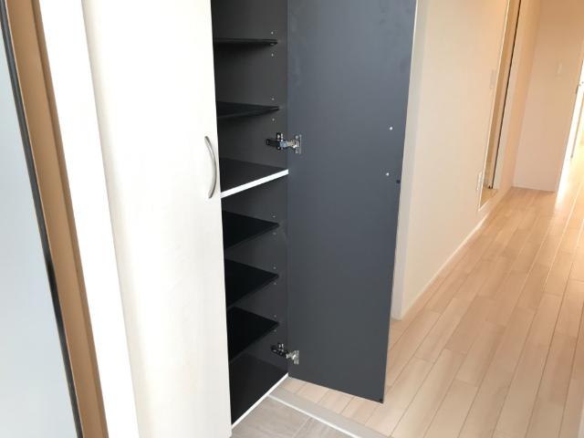 メゾンアイリス202号室 収納