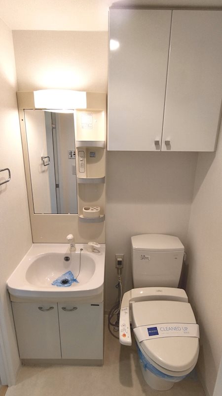 レジディア日本橋人形町Ⅱ4階 トイレ