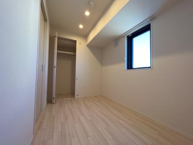 GUILD幕張（ギルドマクハリ）701号室 室内