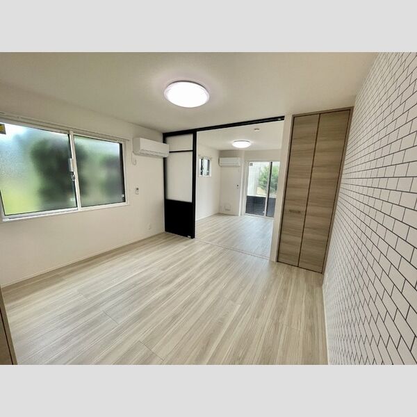 ディーグラース102号室 LDK