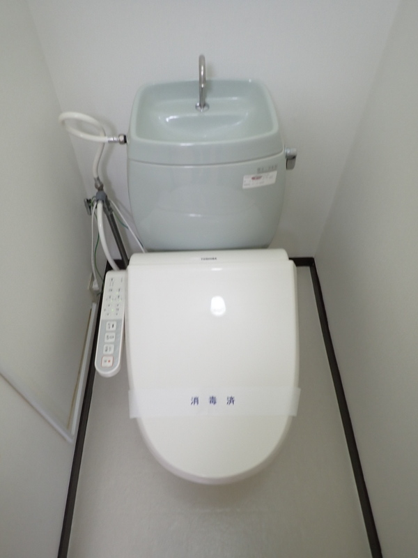 ファミールケイＢ トイレ