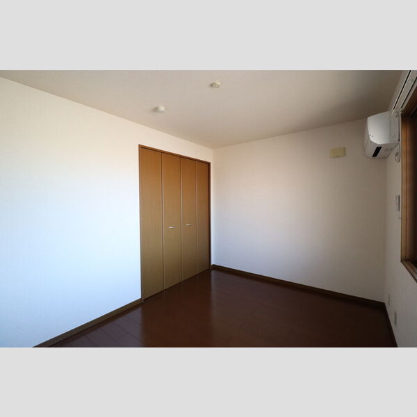 セジュール山の根206号室 洋室