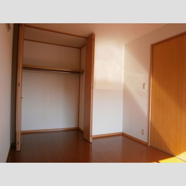 ローズパレス203号室 同建物別部屋の参考画像