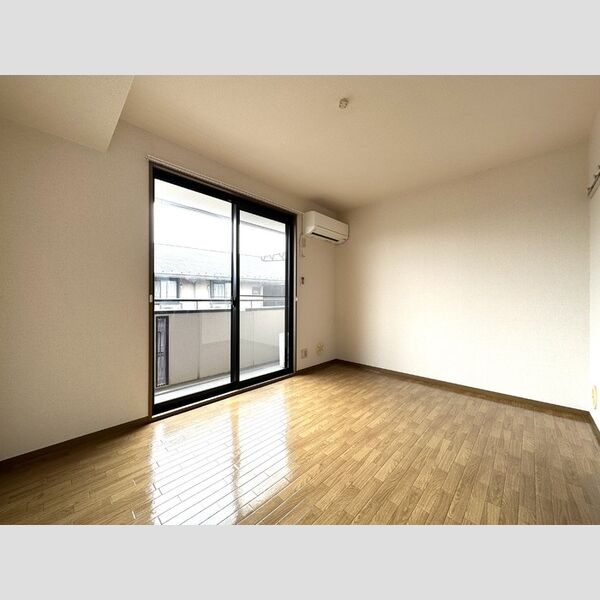 ハイローズ船橋　壱弐番館2308号室 東側洋室