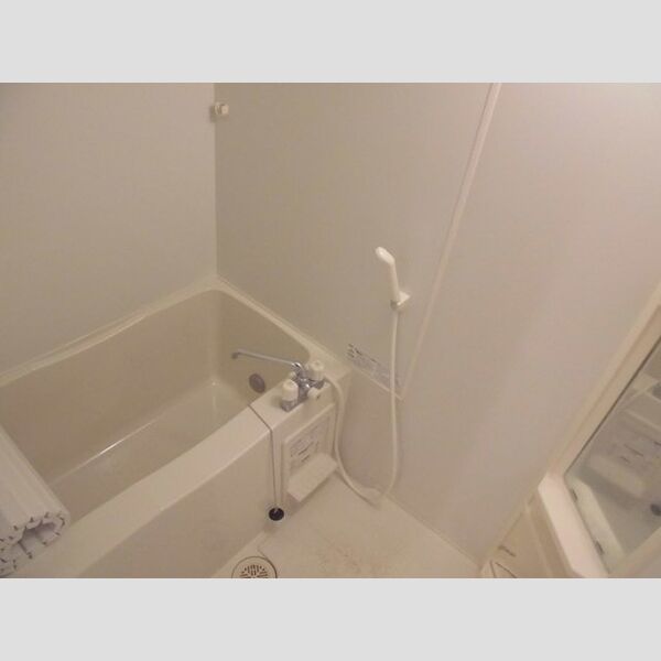 センターハウス　A棟202号室 浴室