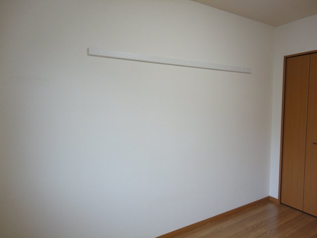 コンフォース202号室 リビングダイニング１４帖