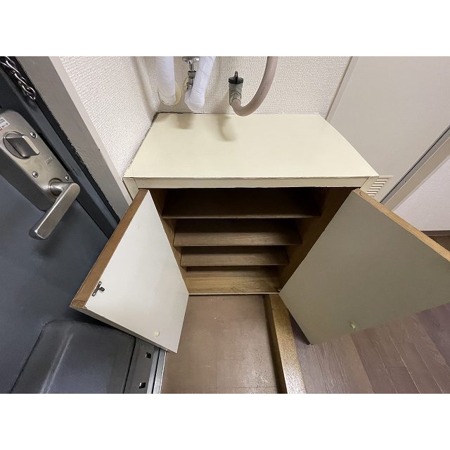 ローズマンション小山 下駄箱