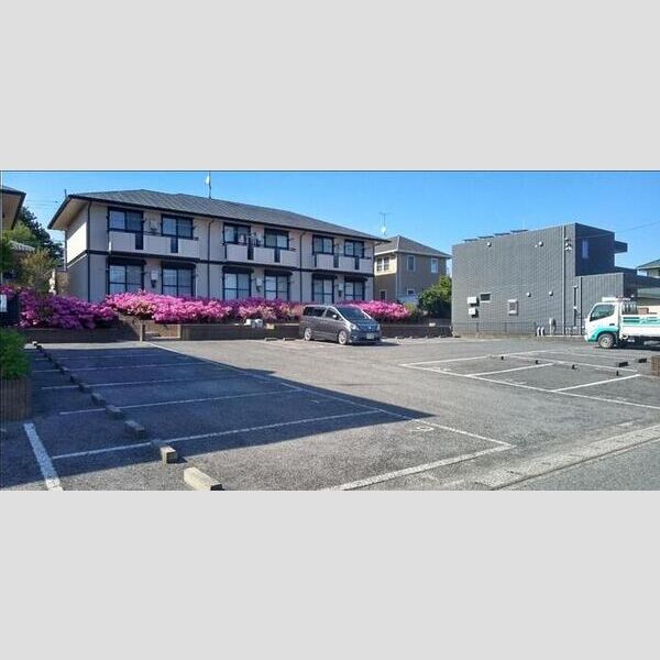 グローネ飯倉台　G 駐車場