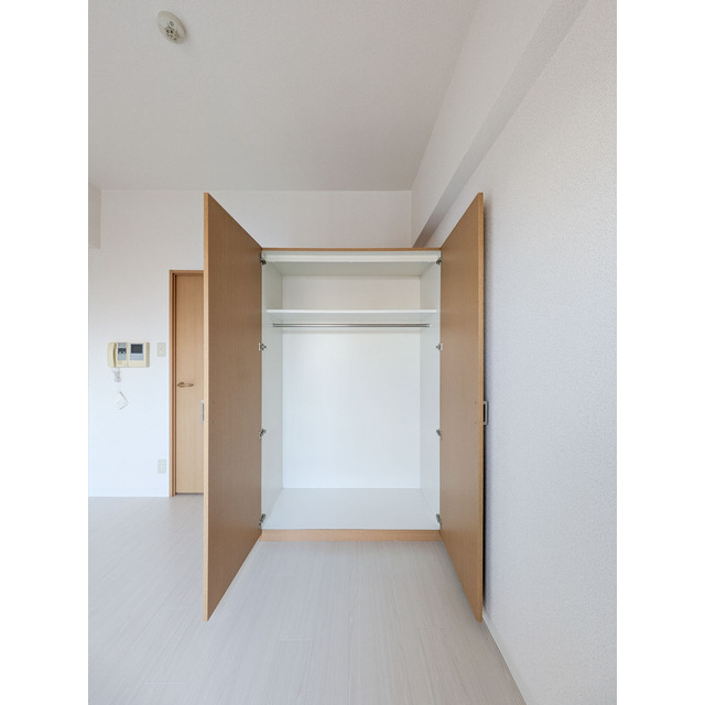 N-Flats東大井1002号室 内観