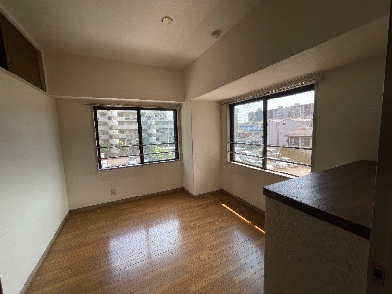 パル戸田公園2階 内観