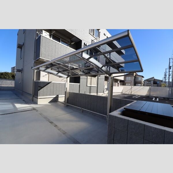 グランテージ海神N 駐輪場