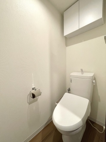 スカイラシクラス平和台402号室 トイレ