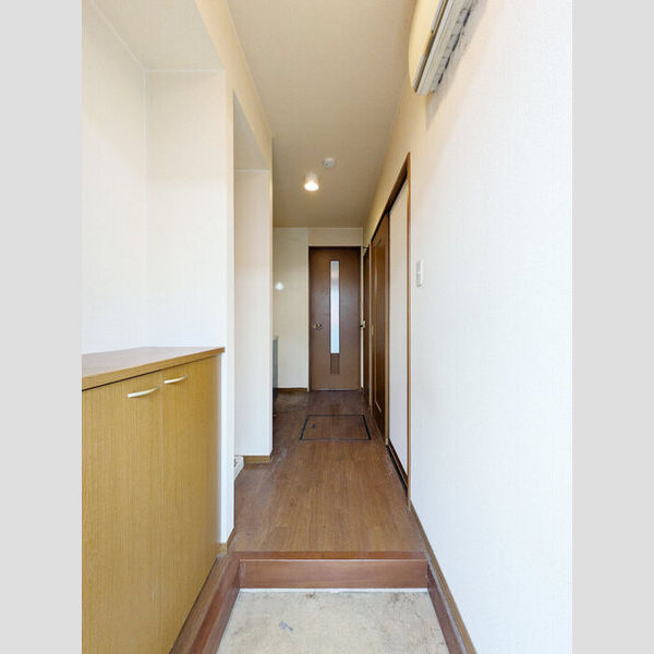 ディアコート城山105号室 玄関