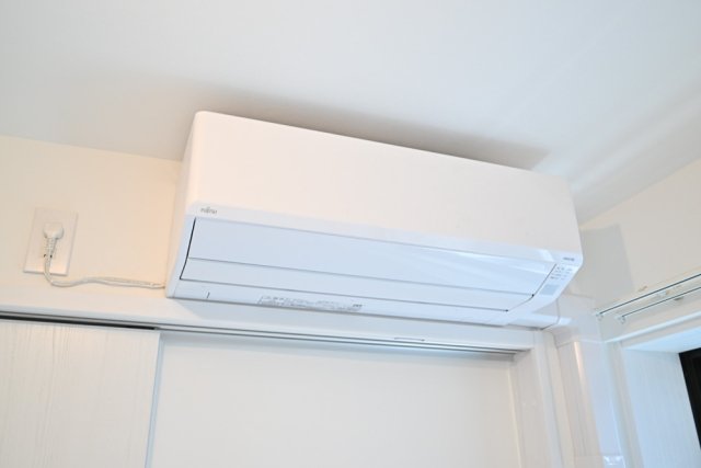 Ｔｈｅ　Ｒｅｓｉｄｅｎｃｅ　Ｎｉｈｏｎｂａｓｈｉ エアコン（洋室）