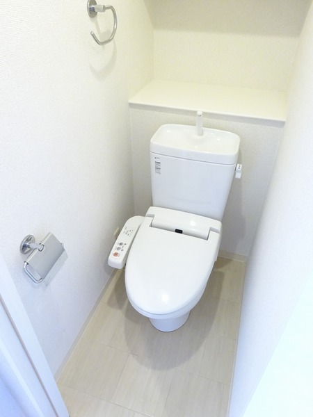 フィオリーシェ東浅草302号室 同建物別部屋の参考画像