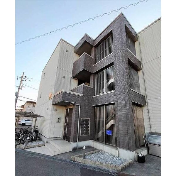 アリュール0106号室 外観