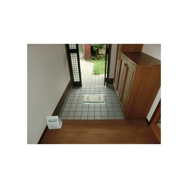 柏市酒井根3丁目貸家 玄関