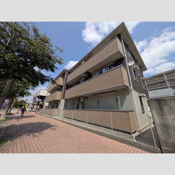 アピーズ302号室 外観