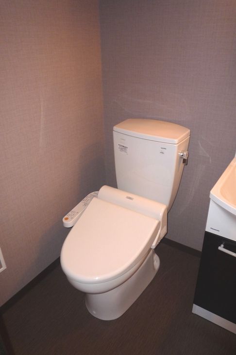 ブレシア銀座イースト トイレ