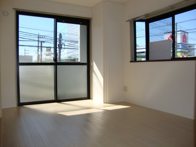 メゾンエクセル 洋室（イメージ）