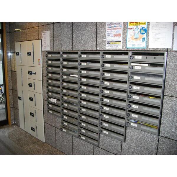 ダイヤモンドレジデンス新宿205号室 エントランス