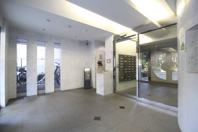 パレステュディオ南青山7階 ロビー