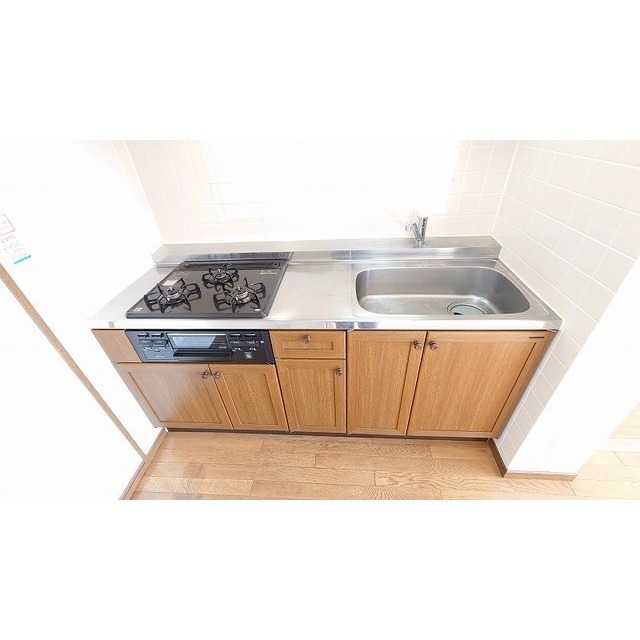 プラスパ小山 3口コンロ・グリル付き