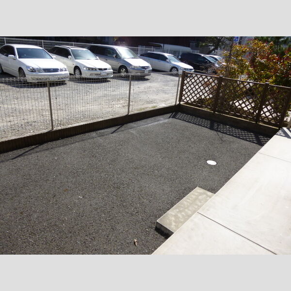 ヴィラ・ルミエール バルコニー