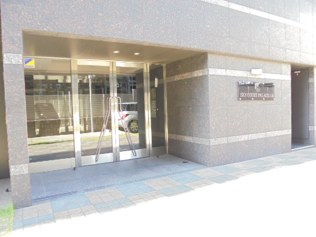 スカイコートパレス大島608号室 エントランス