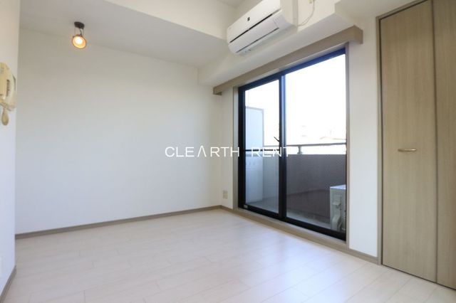 菱和パレス音羽 角部屋フローリング居室