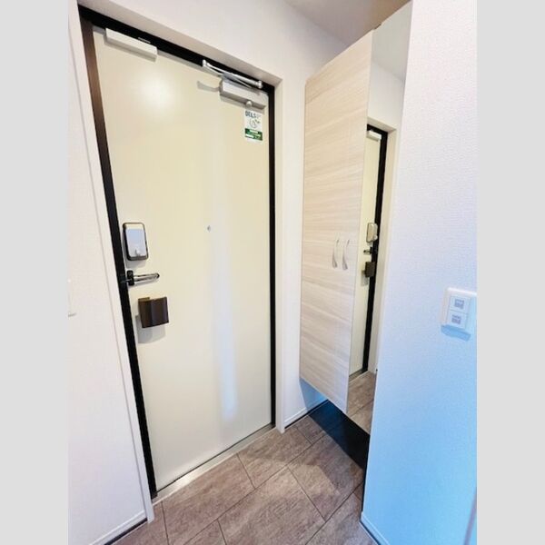 ブリーズコースト夕陽ヶ丘205号室 玄関