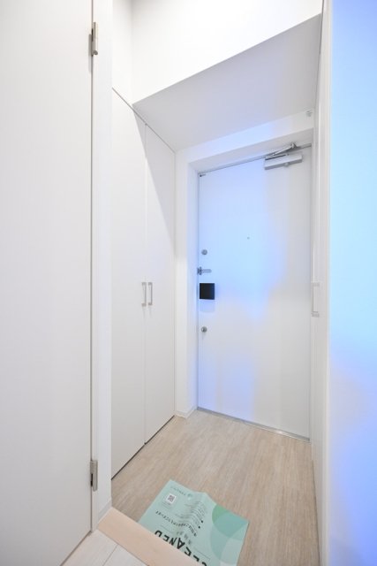 ＲＯＸＩＳ日暮里 玄関