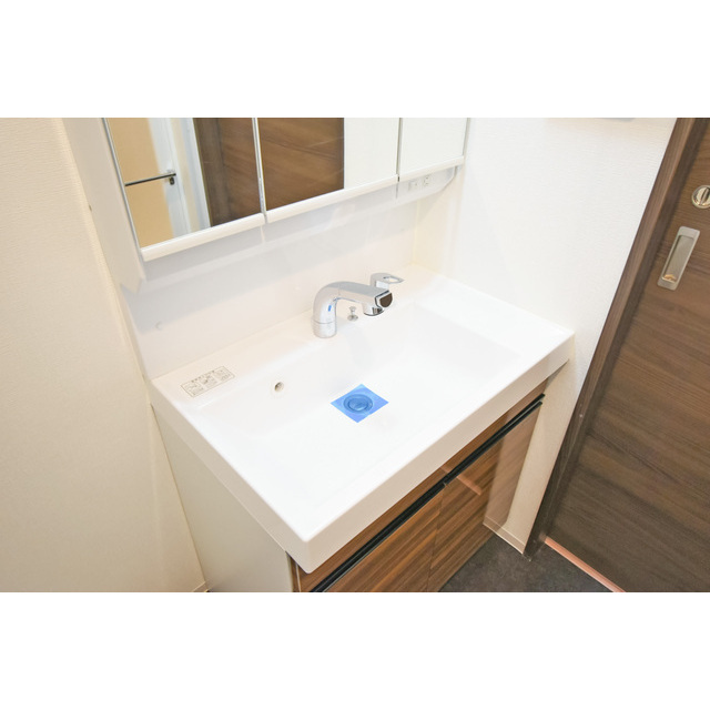 プライムガーデン若木0104号室 内観