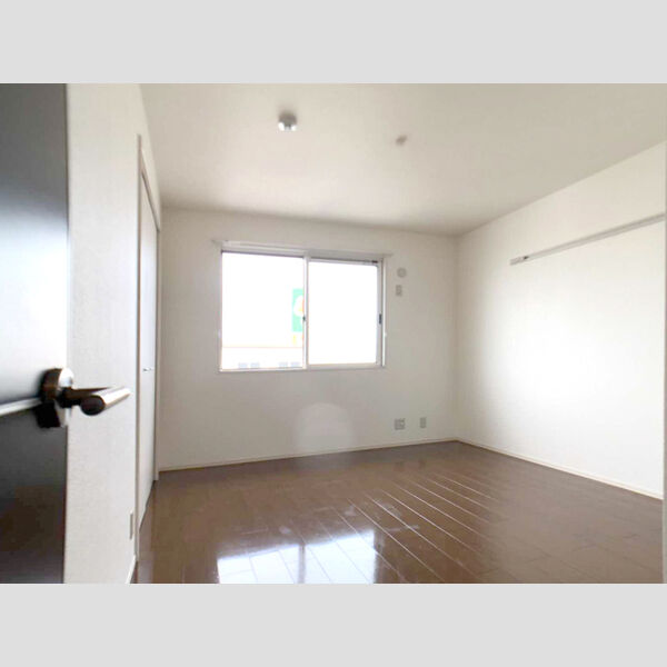 リビングタウン北越谷　B303号室 居室