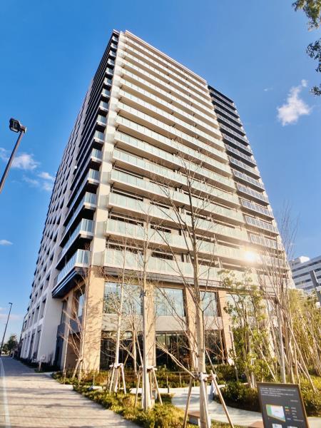 Ｂｒｉｌｌｉａ　聖蹟桜ヶ丘　ＢＬＯＯＭＩＮＧ　ＴＥＲＲＡＣＥ4階 外観