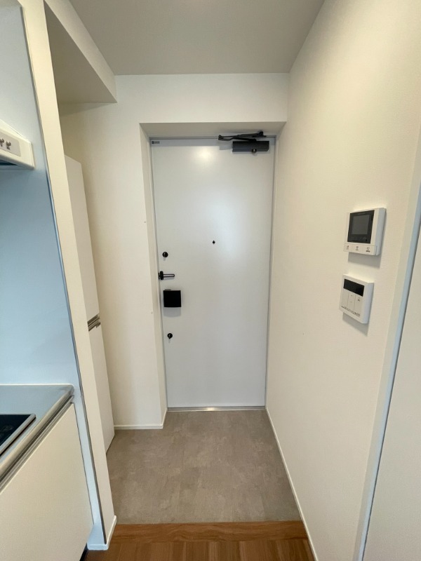 RAMIi上池台2階 玄関