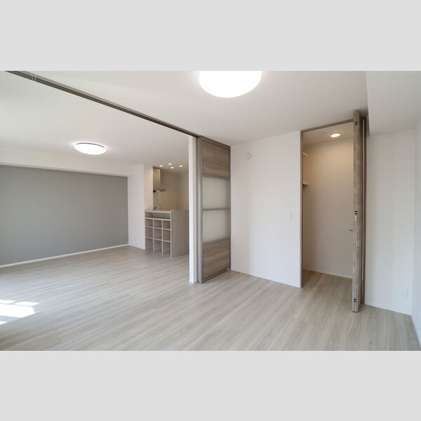 バニュルス　Ⅵ102号室 洋室