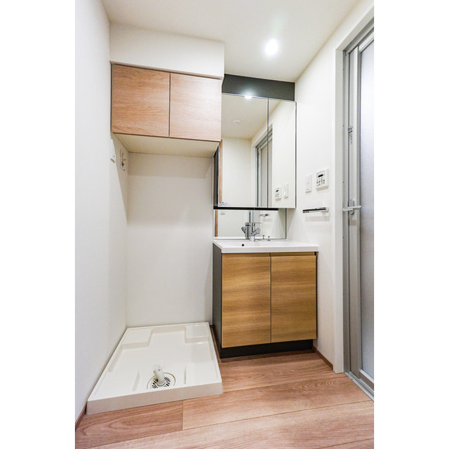 AIFLAT両国0302号室 洗濯機用防水パン