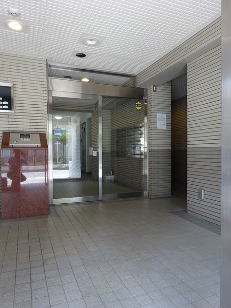 ライオンズマンション高島平202号室 エントランス