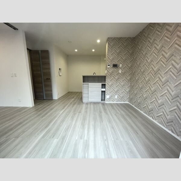 トリシア浦和102号室 LDK