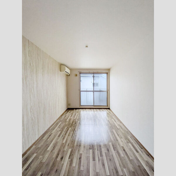 ウィル・サイド　Ⅲ102号室 洋室