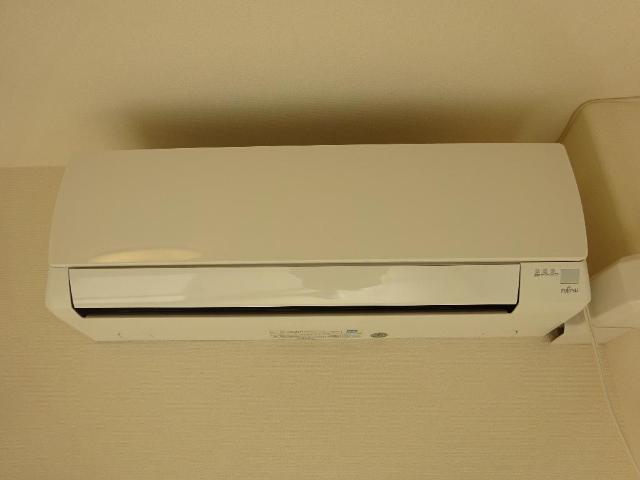 ユニヴァリィ　ルークス エアコン