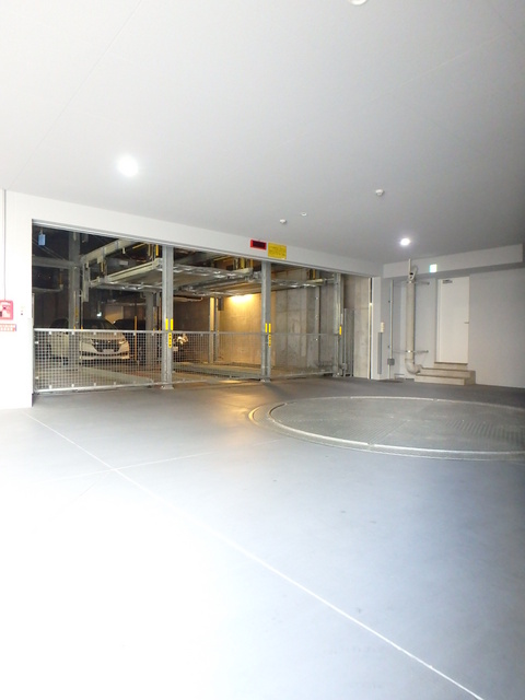 ガーラ・プレシャス横濱関内4階 機械式駐車場