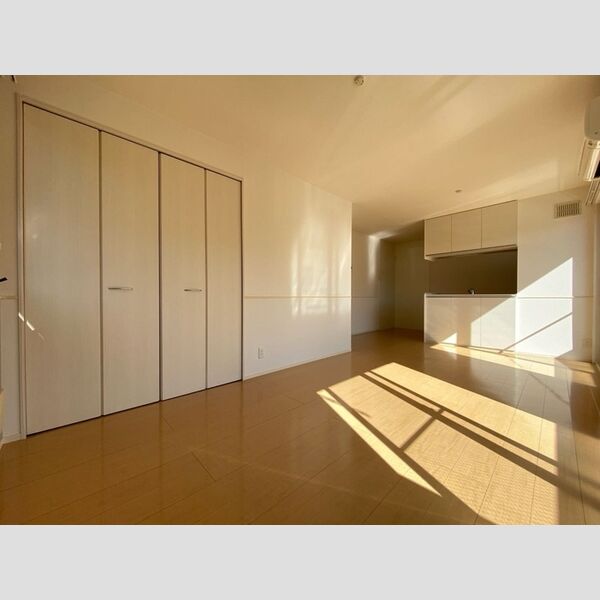 コモレビ大蔵　F201号室 D201号室　LDK