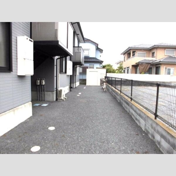 アモールKAZAMA 共用通路