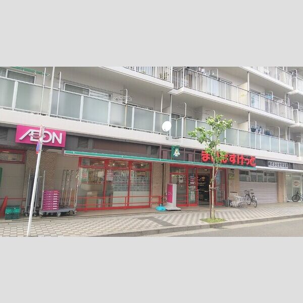 ブレッザ まいばすけっと足立弘道店